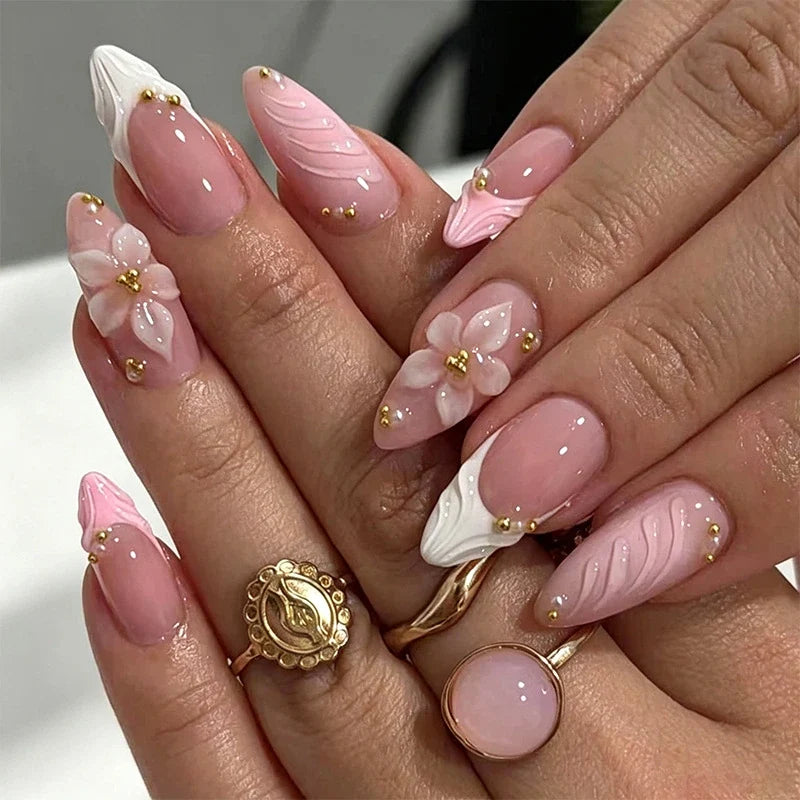 Statement Nail Art Press-On Nails, 40 Designs — Blush Pink Daisy Pearl