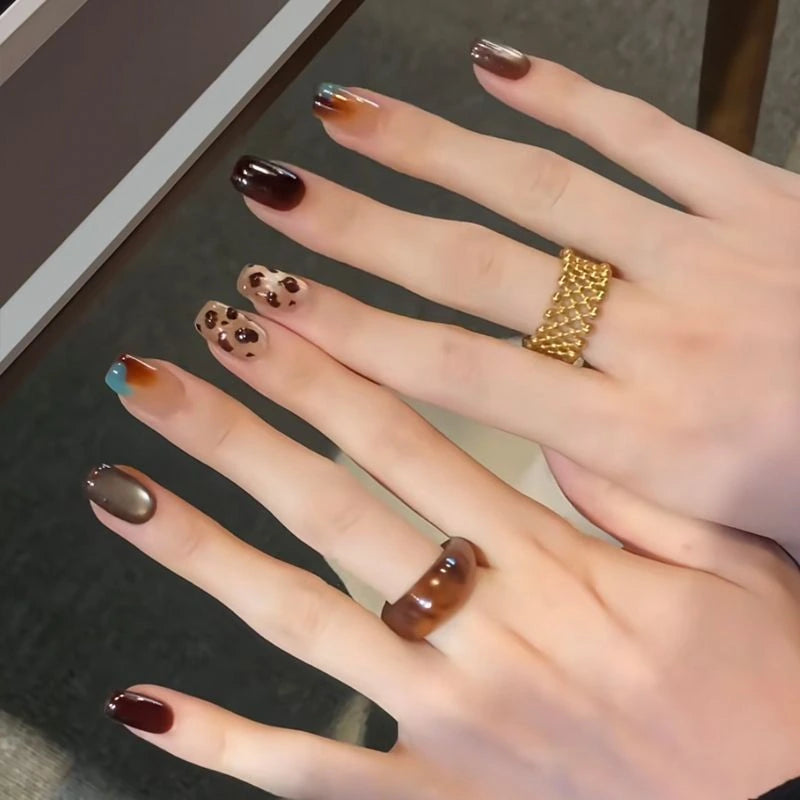 Cat Eye Press-On Nails, 42 Designs