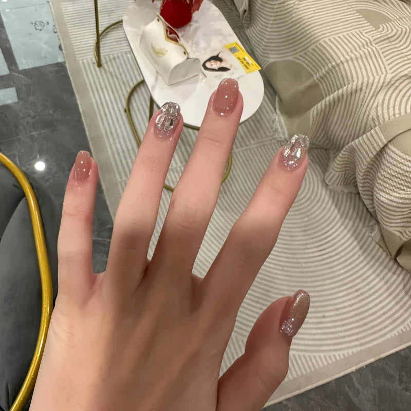 Everyday Nail Art Press-On Nails, 32 Designs — Cinnamon Shimmer Crystal